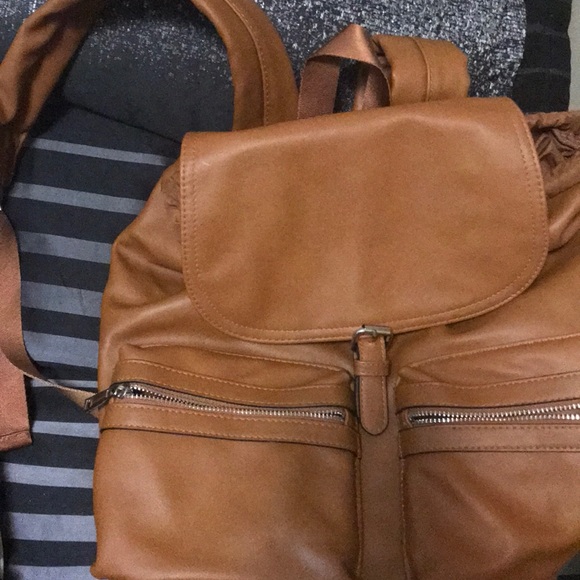 Purses - Picture 7 of 7